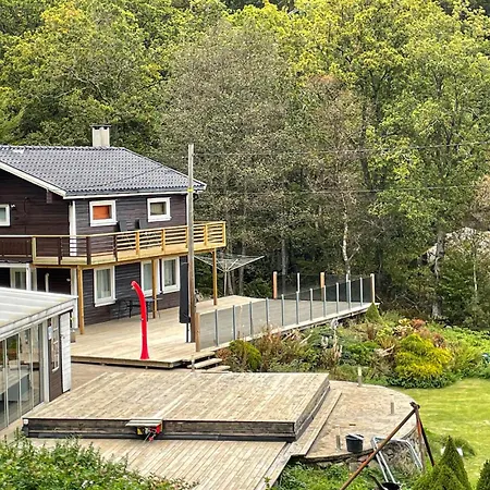 Сasa de vacaciones Acogedora Casa De 3 En