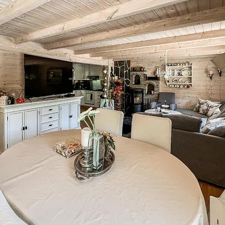Acogedora Casa De 3 En Farsund