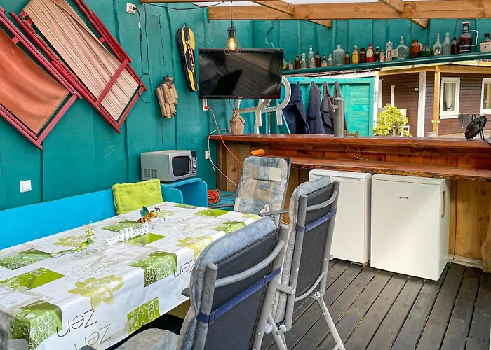 3 Bedroom Cozy In بيت للعطل